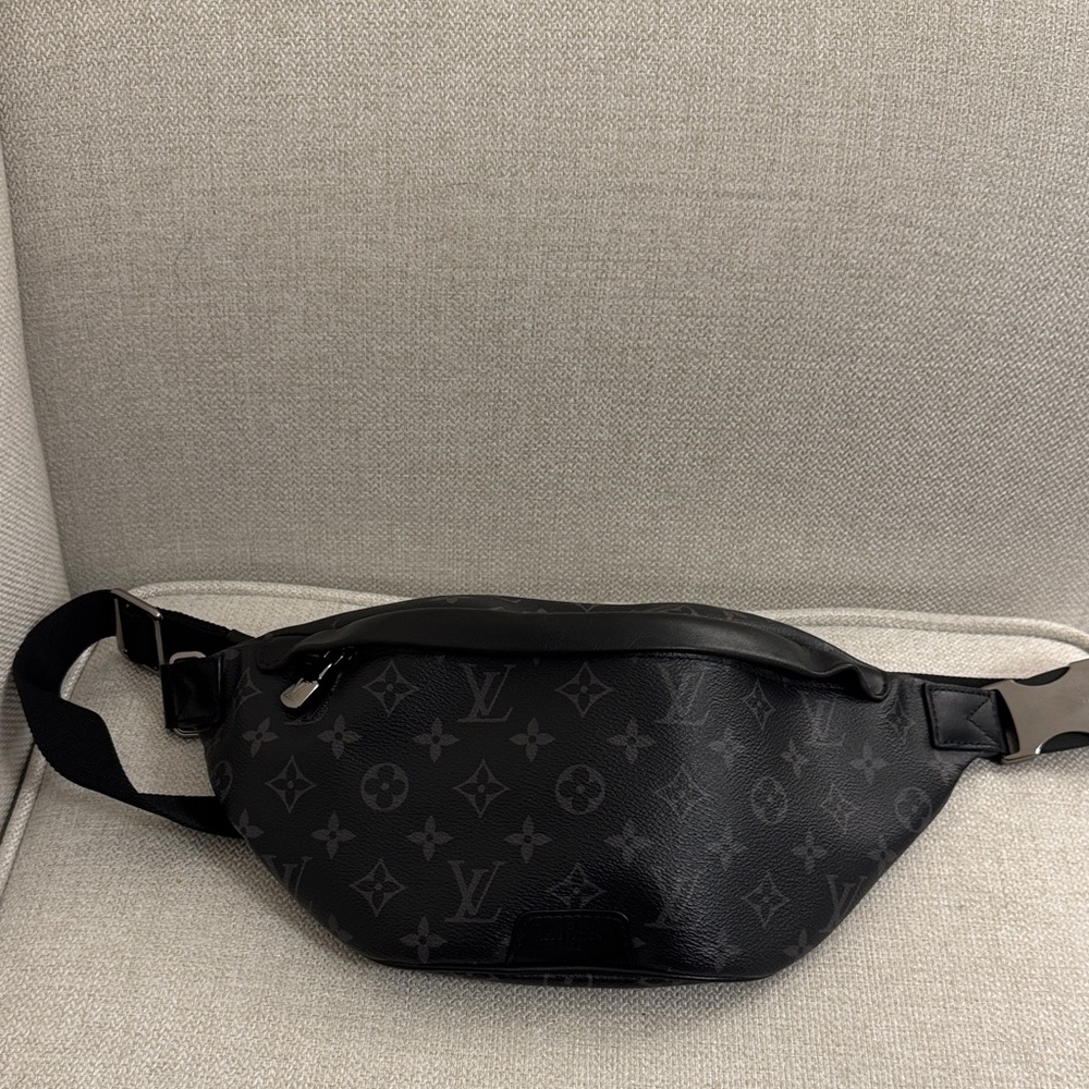 Louis Vuitton Monogram Eclipse Bumbag/Beltbag